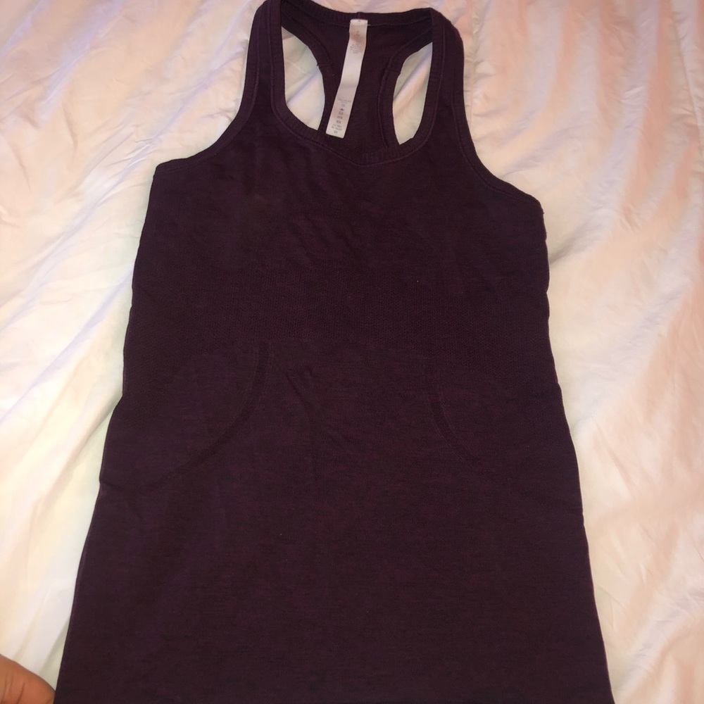 Lululemon tank